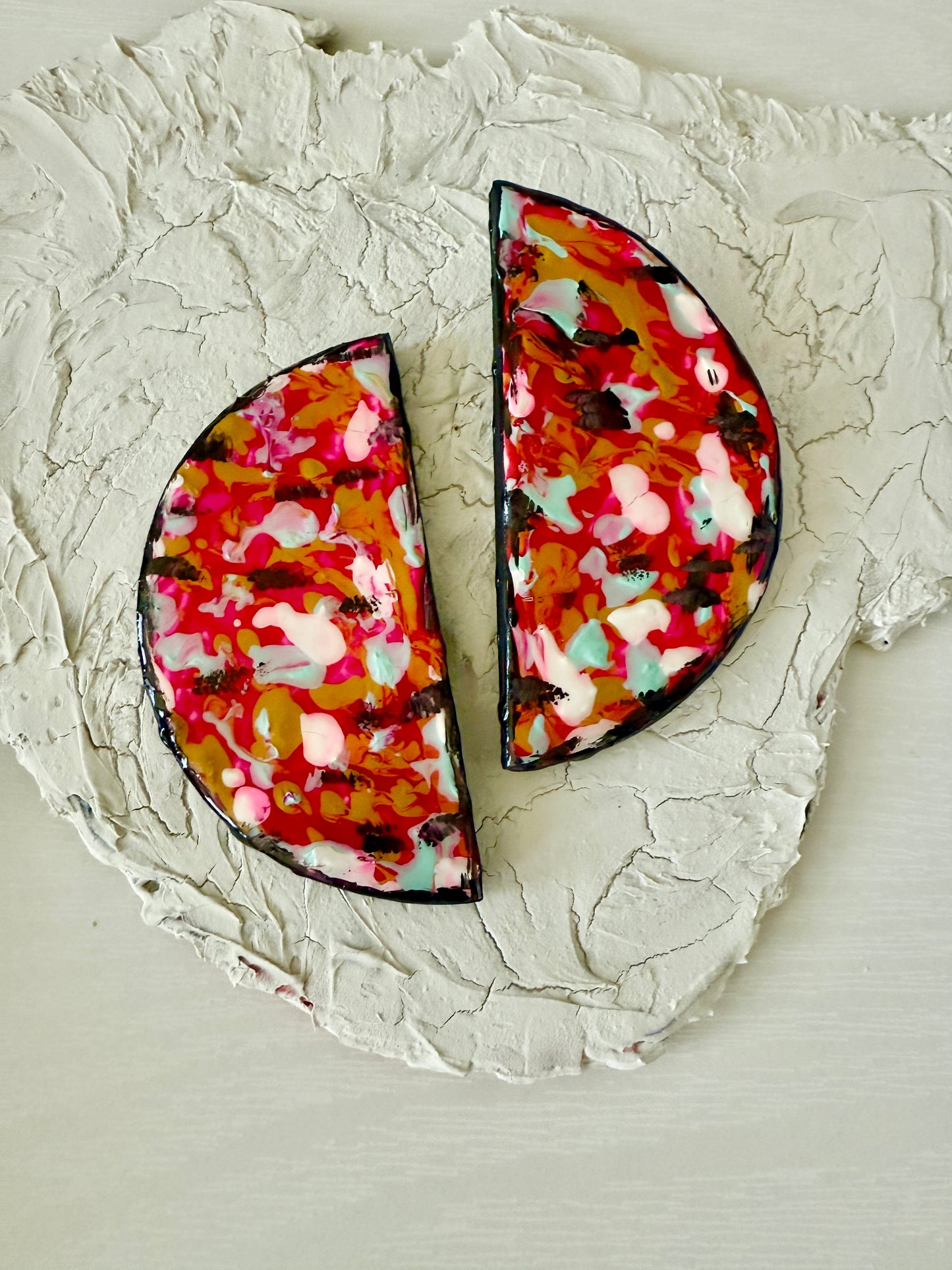 Abstract Half Moons