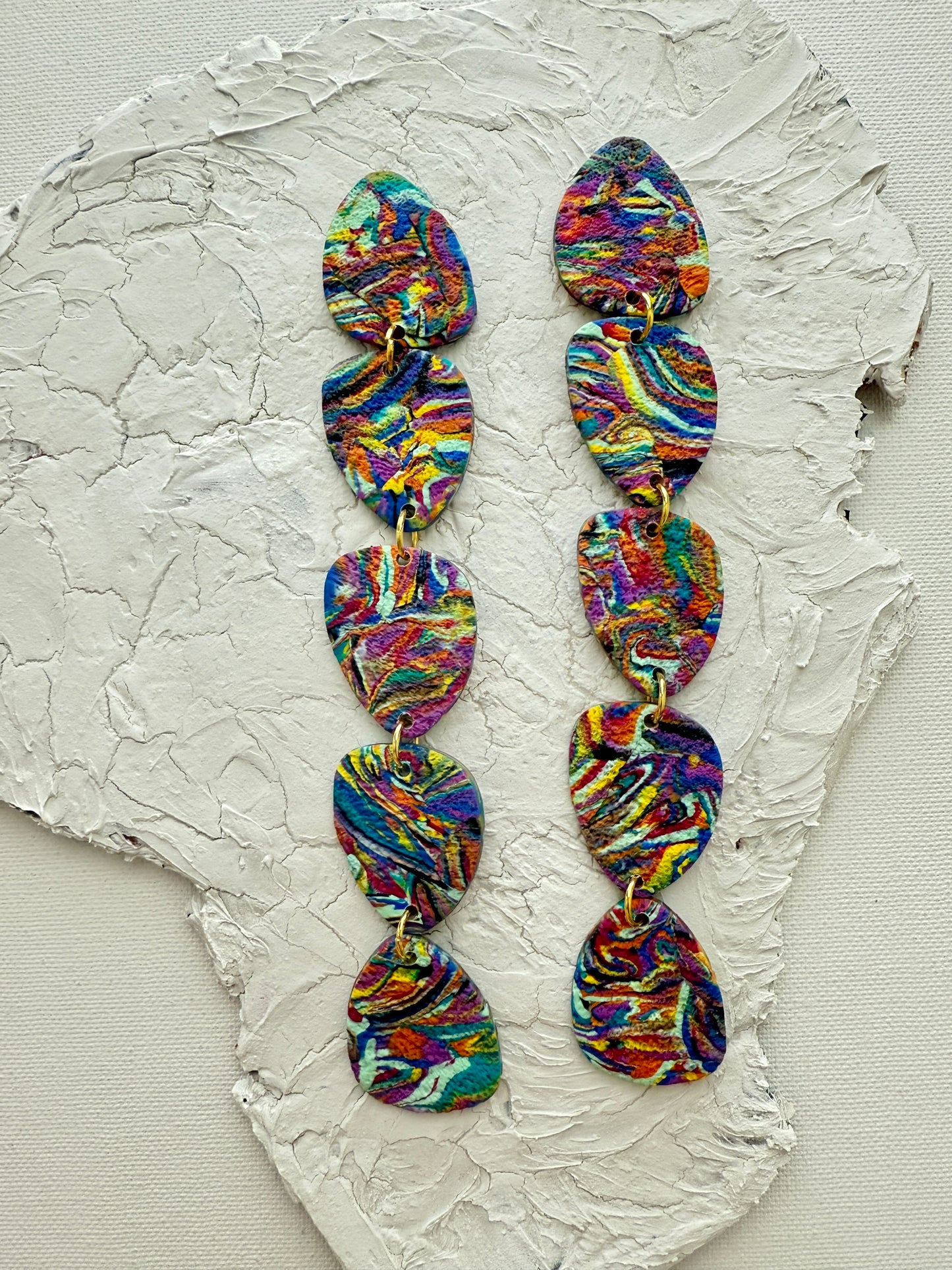 Groovy Dangles