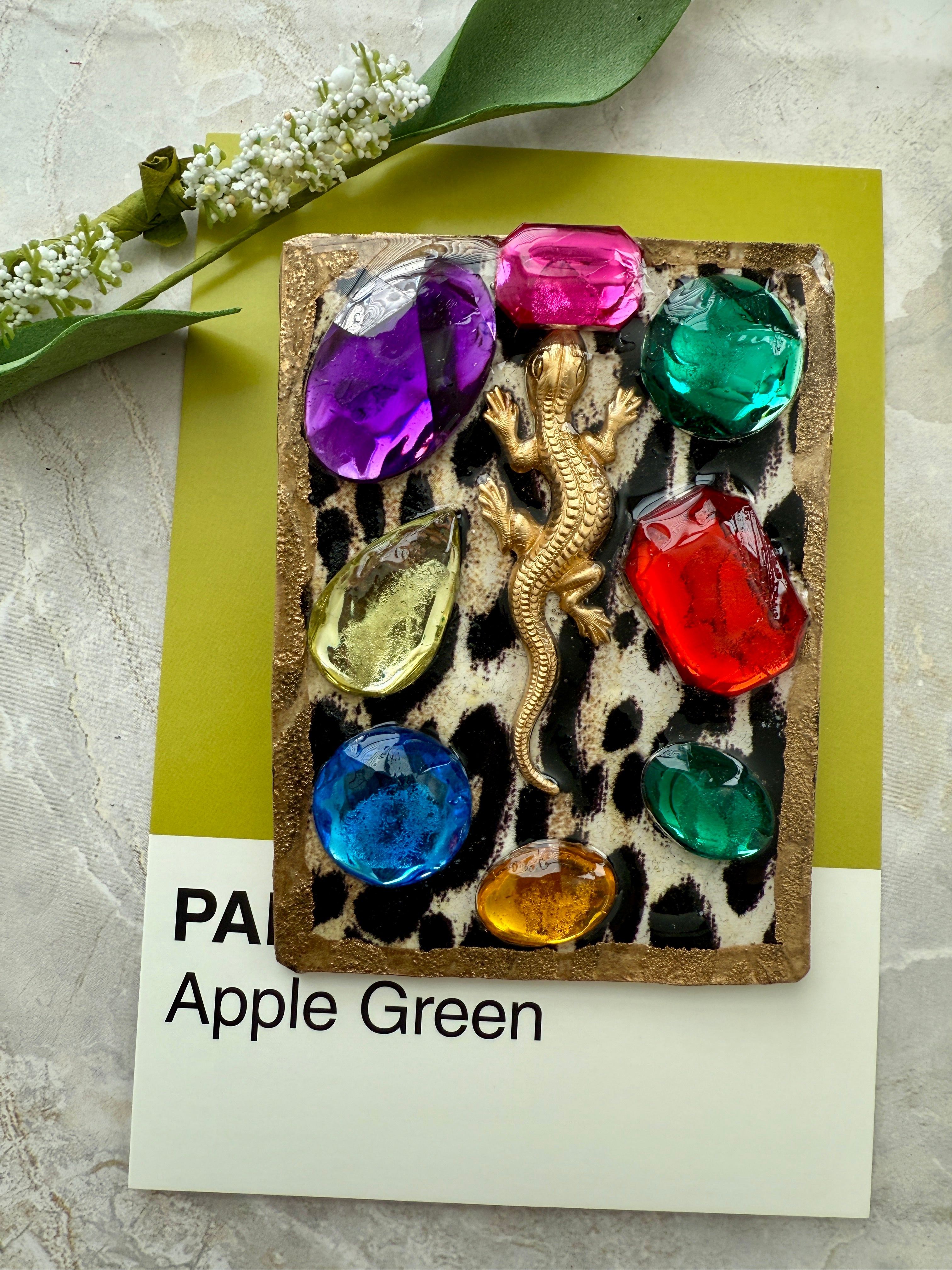Croc In The Jungle (Brooch/Pin)