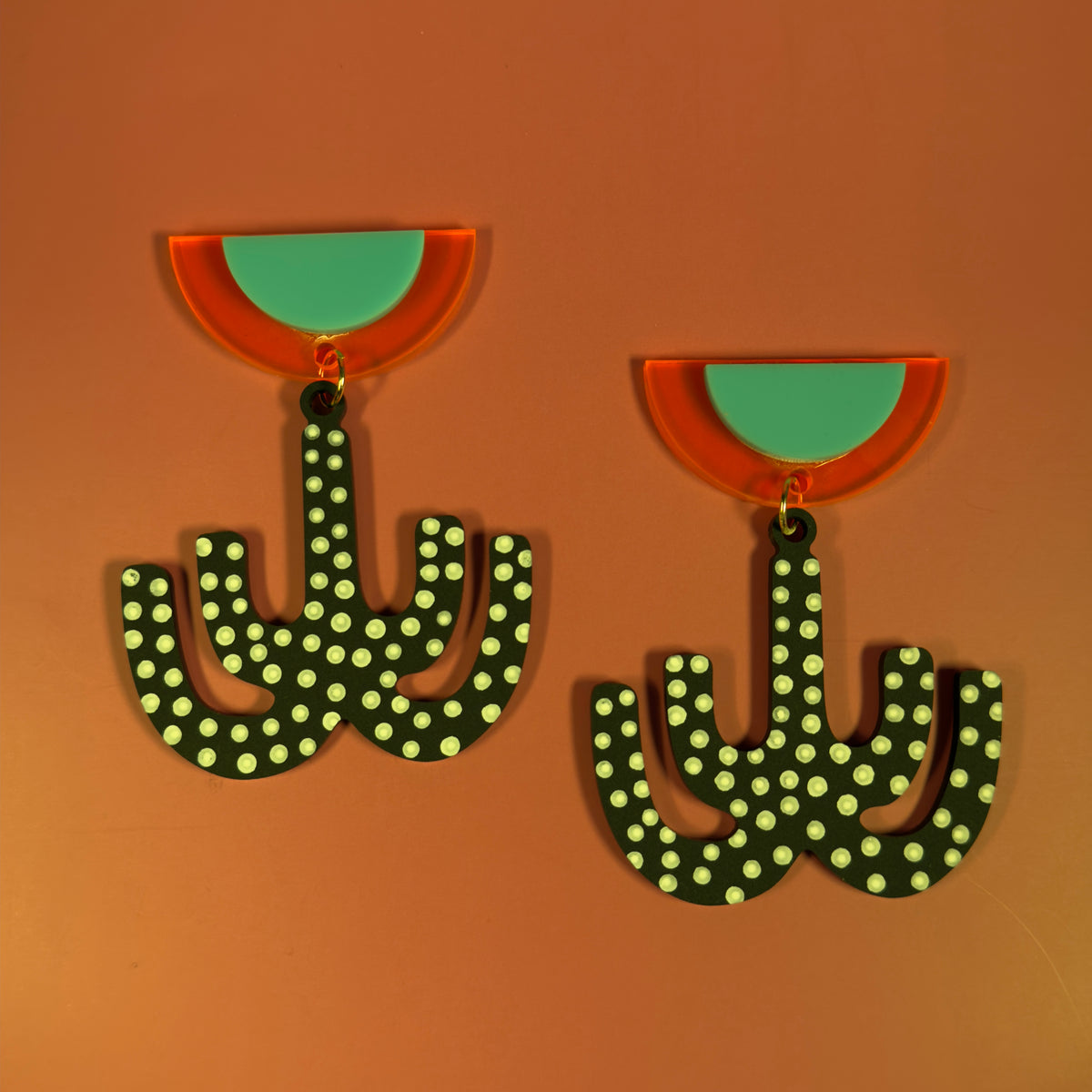 Retro Arch Drop Earrings