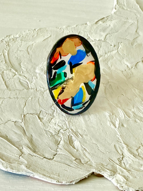 Art Ring (Black Oval Outline)