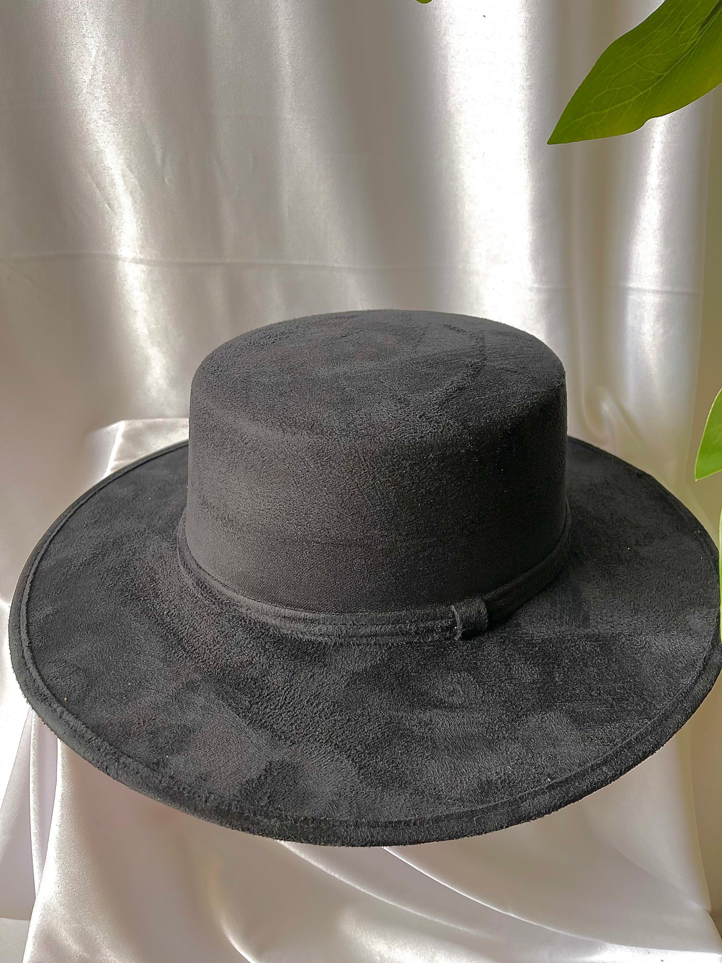 Fedora hat, wide brim hat, vegan felt boater hat, flat brim hat, stiff brim, fedora for women, stylish hat